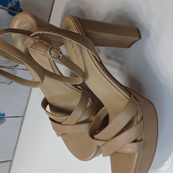 Naturalizer the Mallory Leather Ankle Strap Strappy Platform Pumps Women's 10.5 - Picture 4 of 7